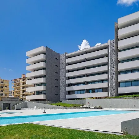 דירה Brand New Luxury Modern 3 Bed 3 Bath Apartment With Pool & Gym